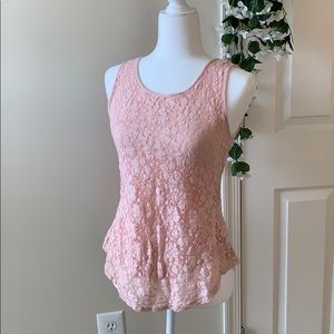 Lace sleeveless top